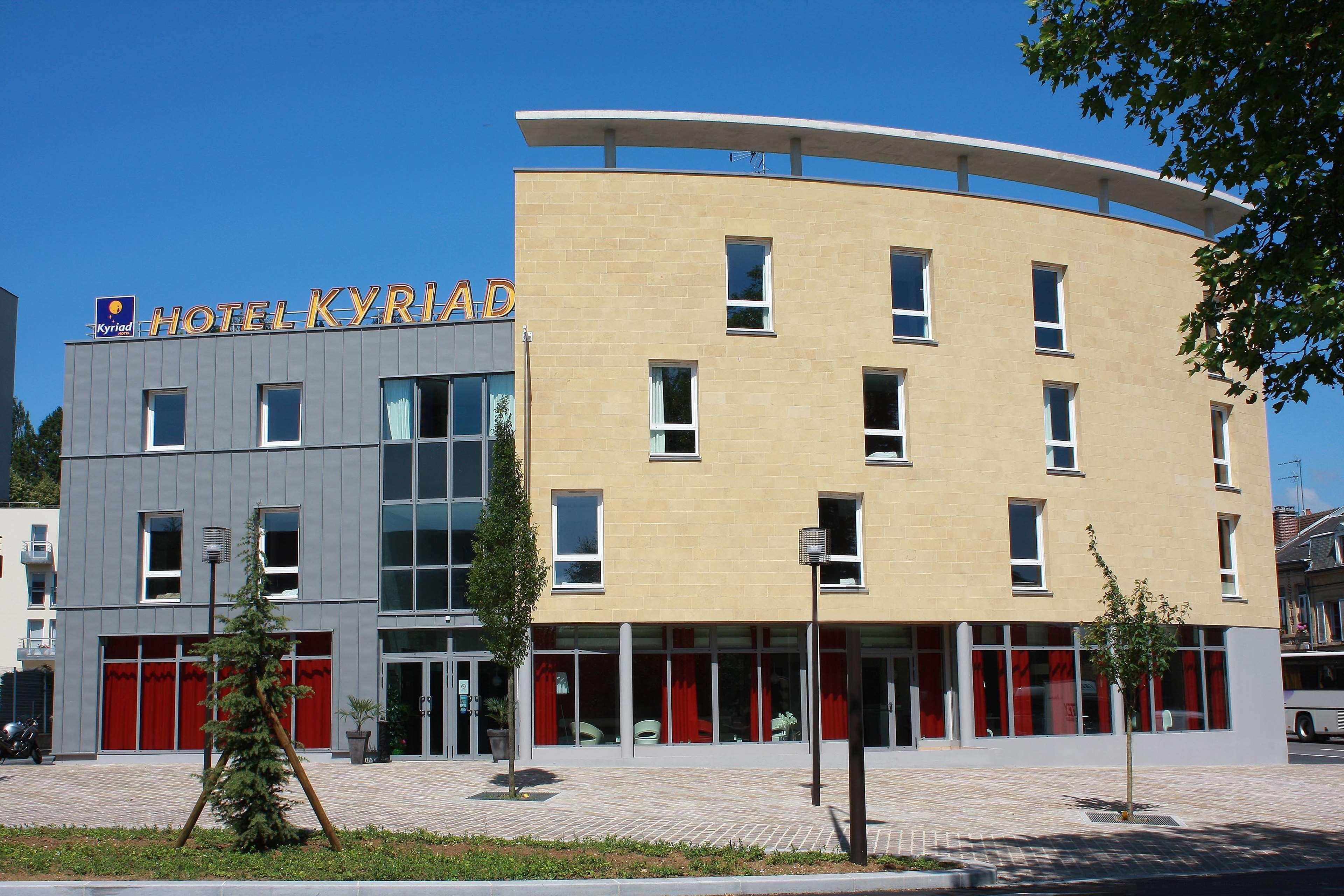 Kyriad Charleville Mezieres Eksteriør billede